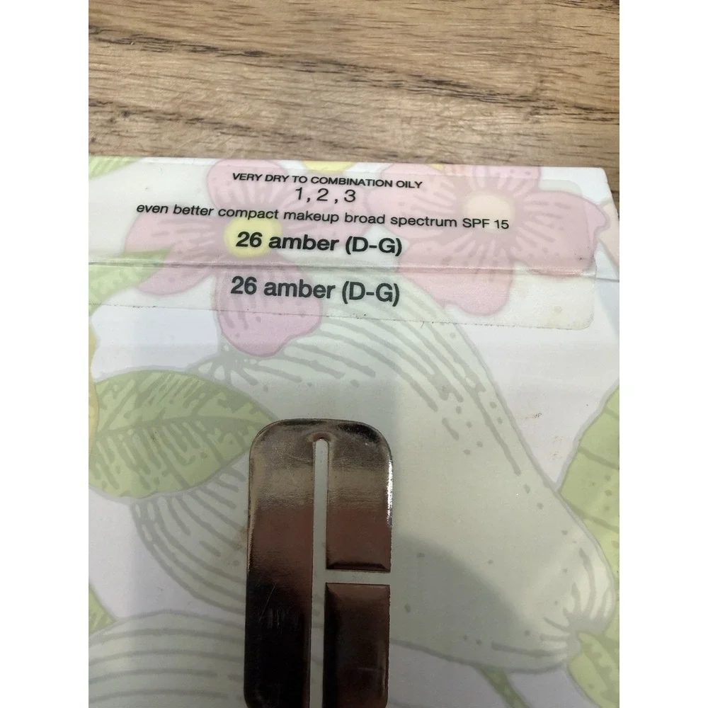 Clinique Even Better Amber 26 Compact Makeup BNIB Full‎ Size